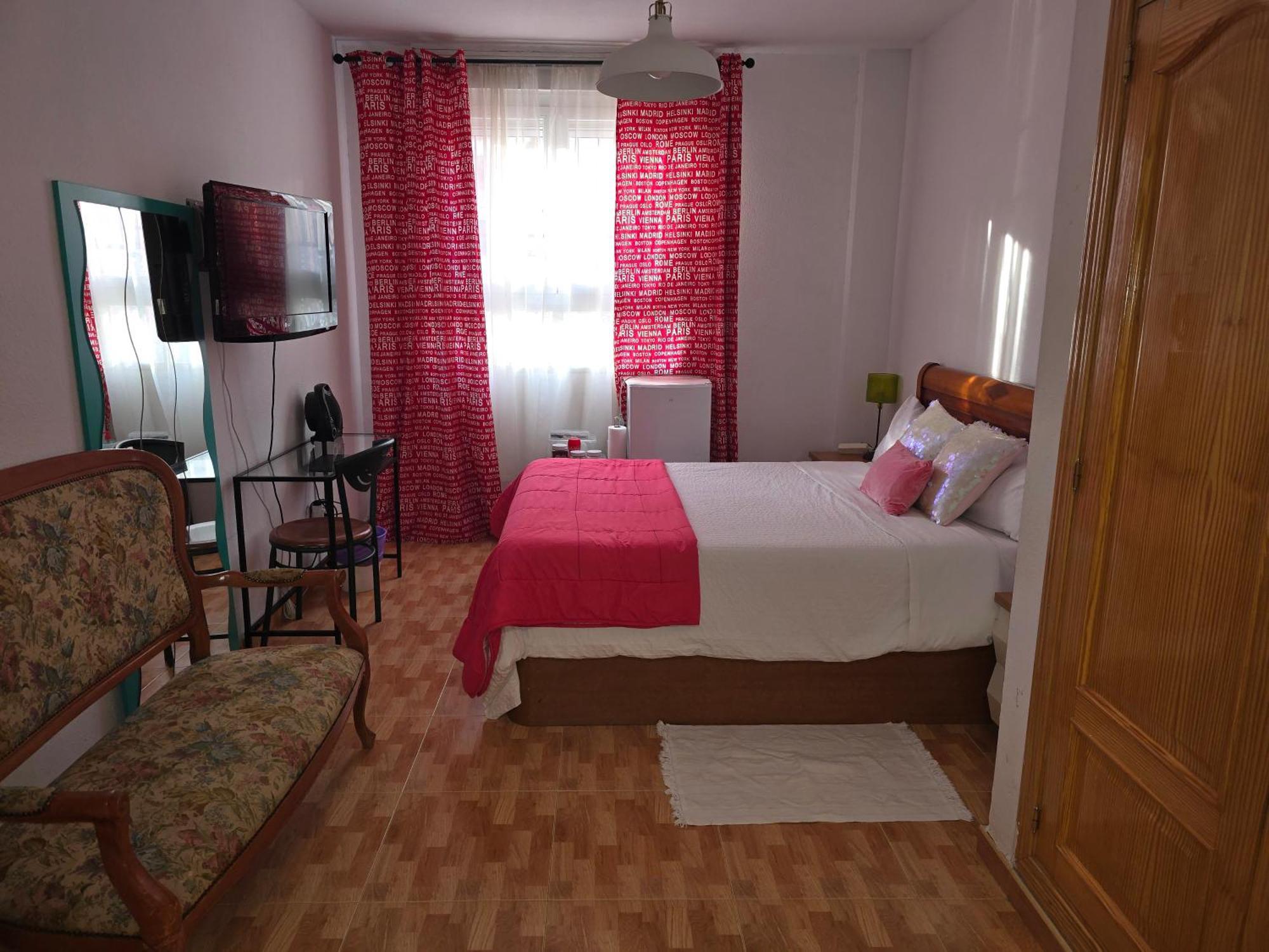 Acogedoras Habitaciones En Madrid Chambre photo