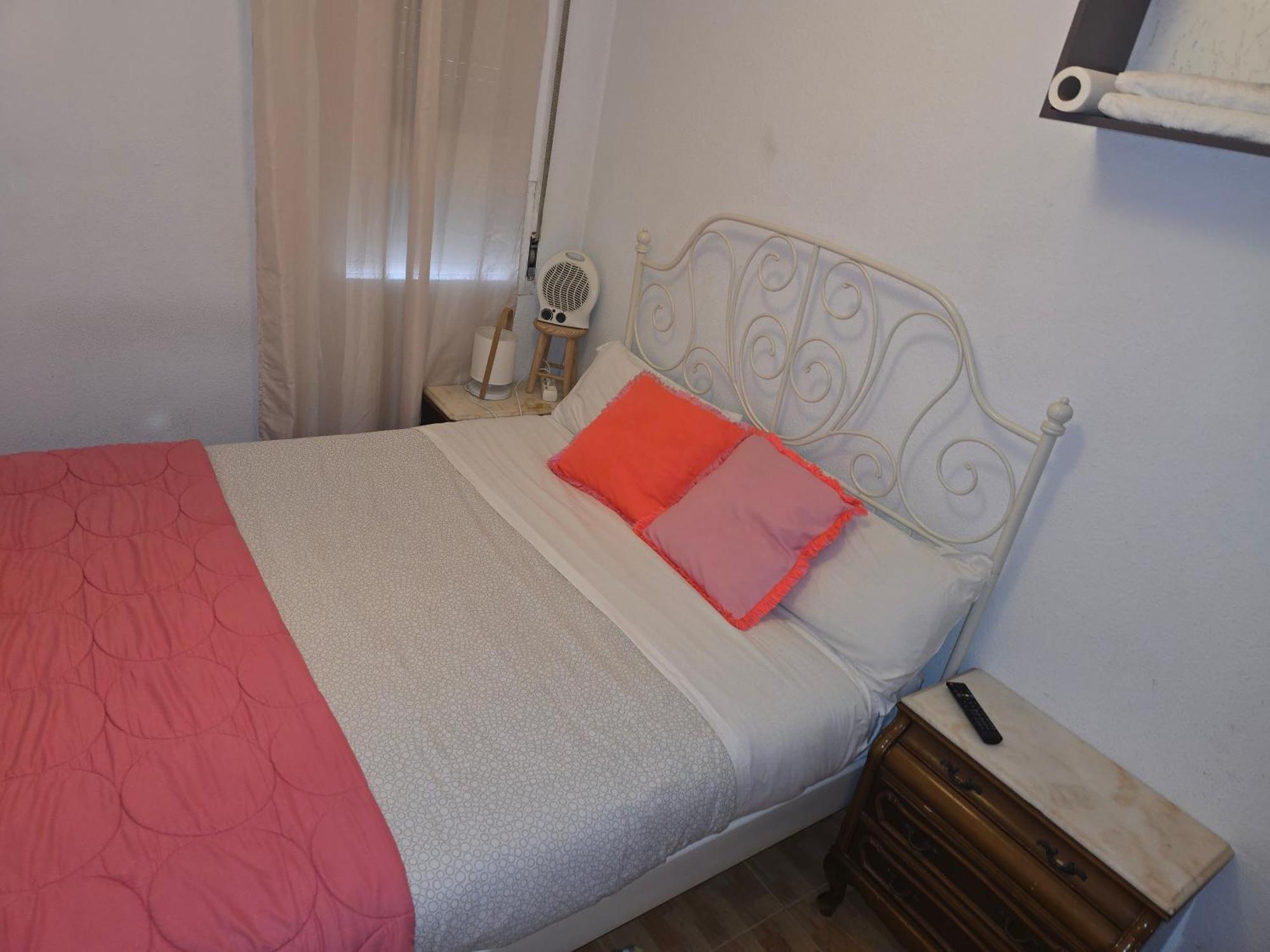 Acogedoras Habitaciones En Madrid Extérieur photo