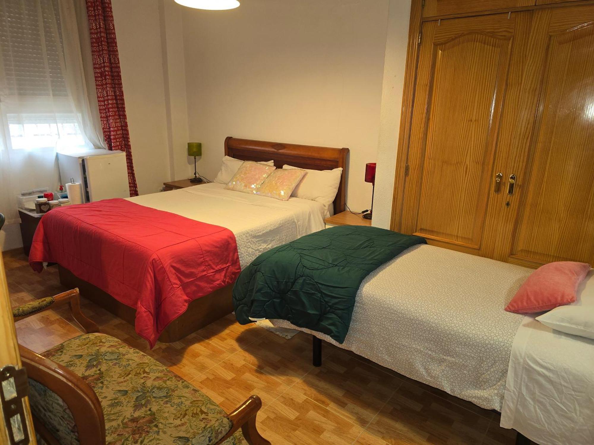 Acogedoras Habitaciones En Madrid Extérieur photo